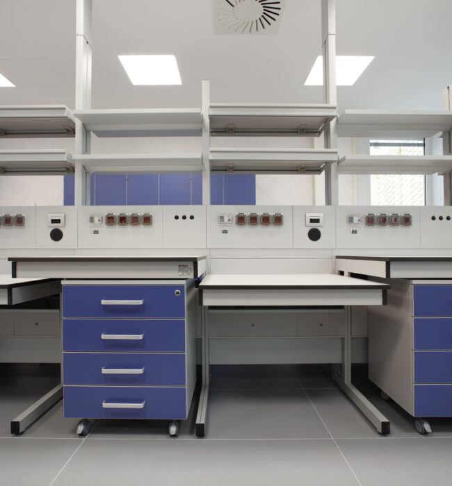 arredo tecnico da laboratorio progettazione